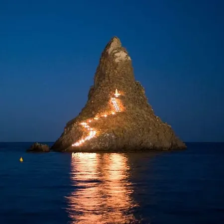 לינה וארוחת בוקר Cesare אנלציט