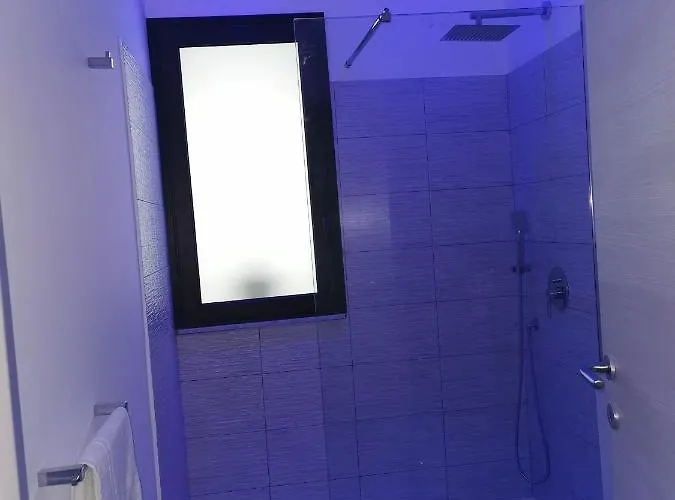 Cesare فندق مبيت وإفطار أكيتْريتْسا