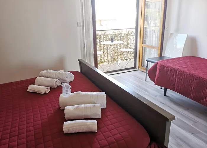 فندق مبيت وإفطار Cesare أكيتْريتْسا