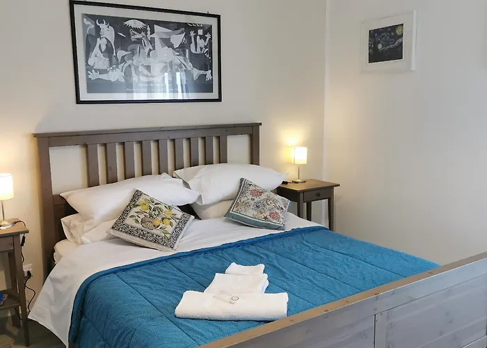 Cesare 4* أكيتْريتْسا