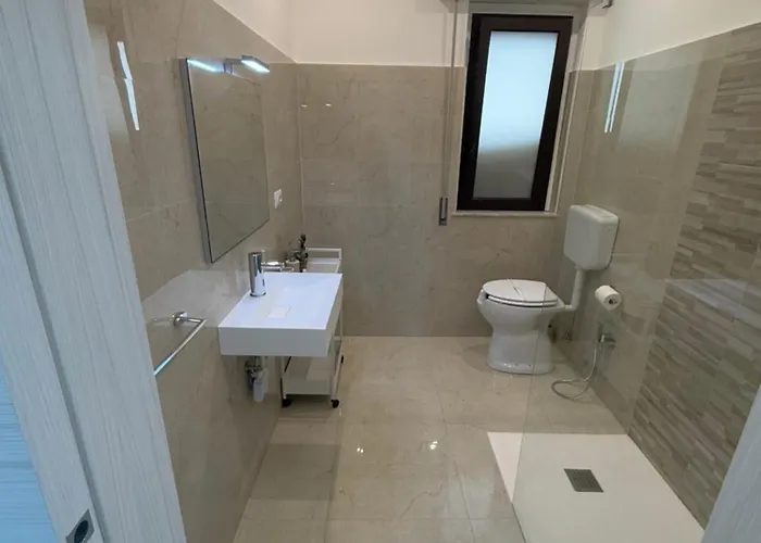 فندق مبيت وإفطار Cesare أكيتْريتْسا
