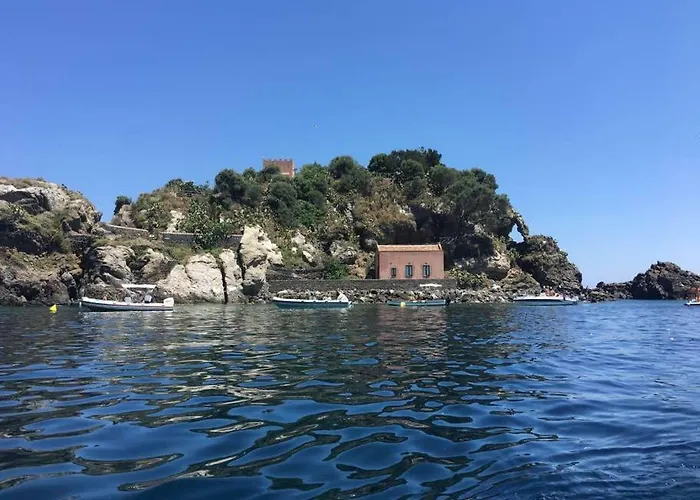 Cesare Frühstückspension Aci Trezza